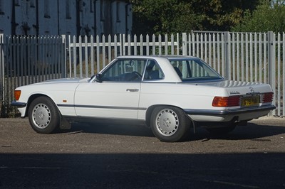 Lot 411 - 1989 Mercedes-Benz 300SL