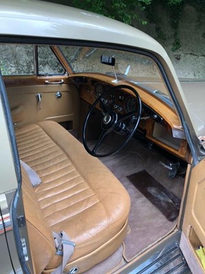 Lot 436 - 1960 Bentley S2 Saloon