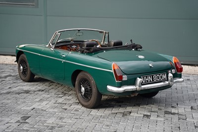 Lot 358 - 1973 MGB Roadster