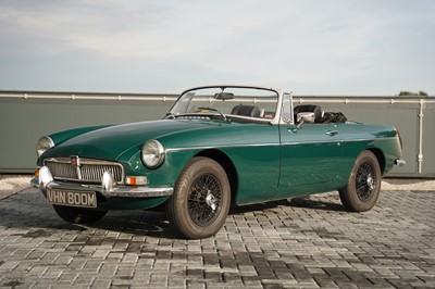 Lot 358 - 1973 MGB Roadster