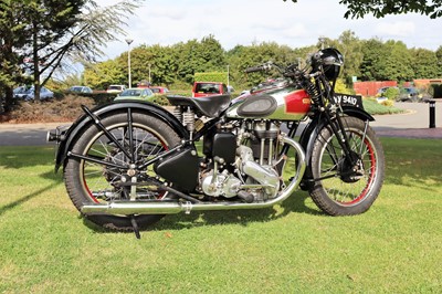 Lot 379 - 1946 Ariel NG 350