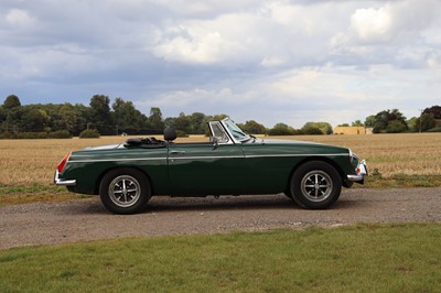 Lot 1974 MG B Roadster