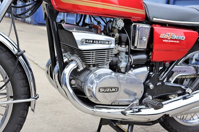 Lot 236 - 1977 Suzuki GT380