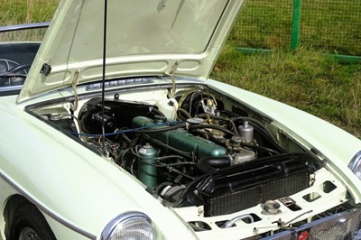 Lot 6 - 1968 MG C Roadster