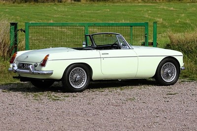 Lot 6 - 1968 MG C Roadster