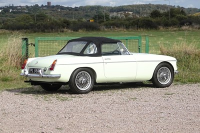 Lot 6 - 1968 MG C Roadster