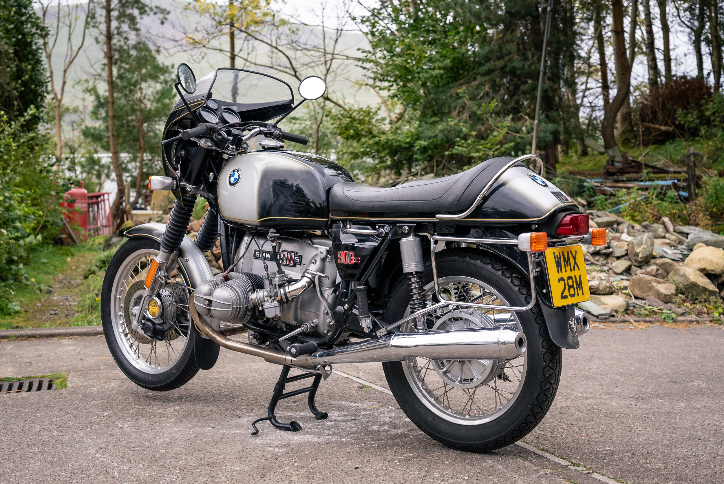 Lot 229 - 1974 BMW R90S