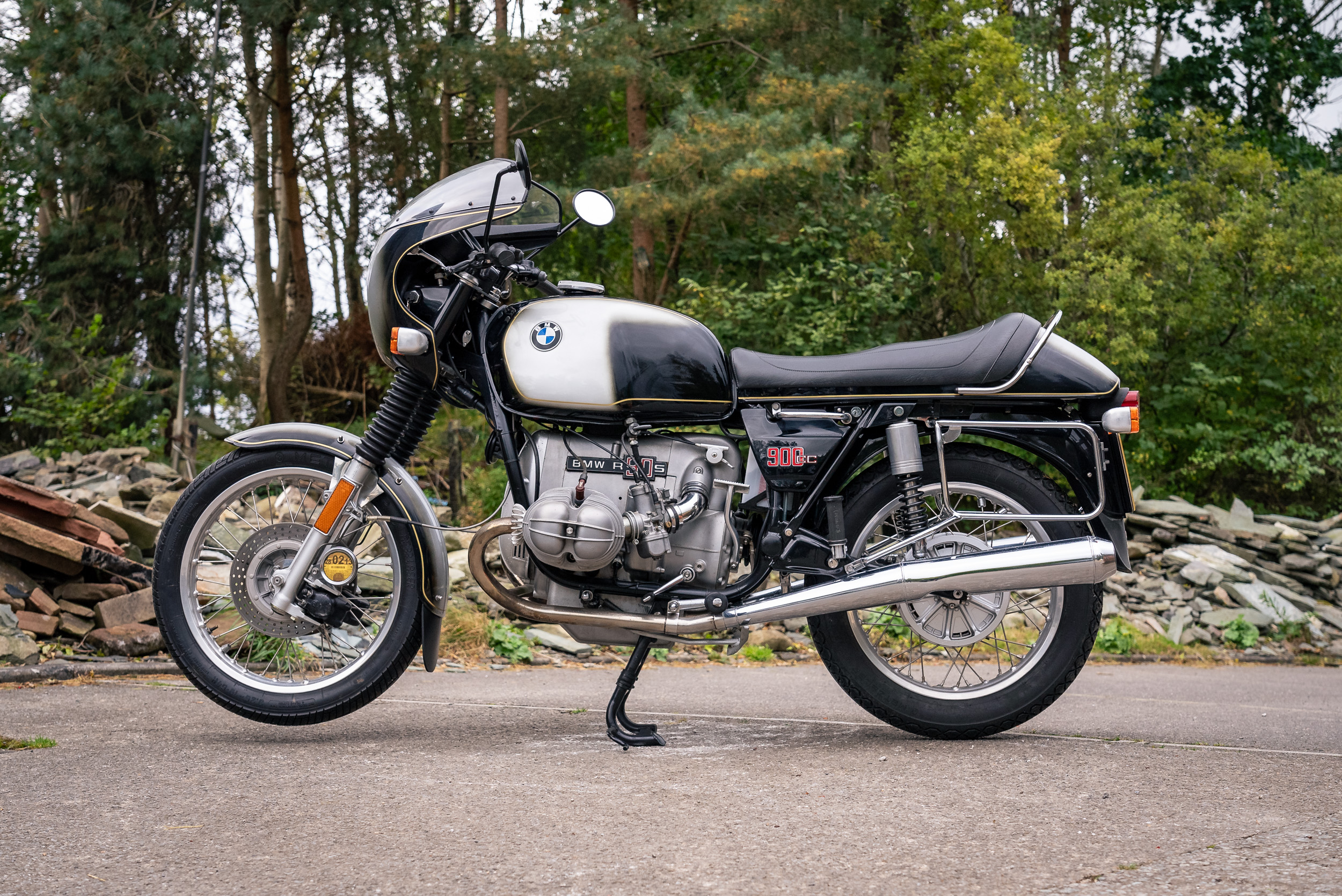 Lot 229 - 1974 BMW R90S