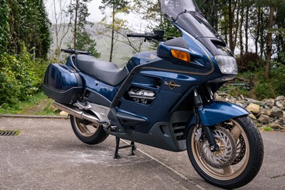 Lot 297 - 2000 Honda ST1100