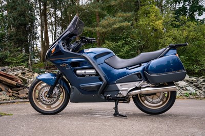 Lot 297 - 2000 Honda ST1100