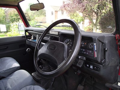Lot 1996 Land Rover Defender 90 300 TDi