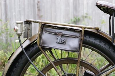 Lot 288 - 1922 Ivy Three De Lux