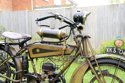 Lot 288 - 1922 Ivy Three De Lux