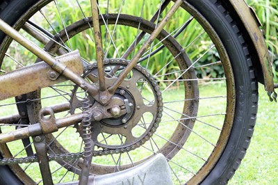 Lot 288 - 1922 Ivy Three De Lux