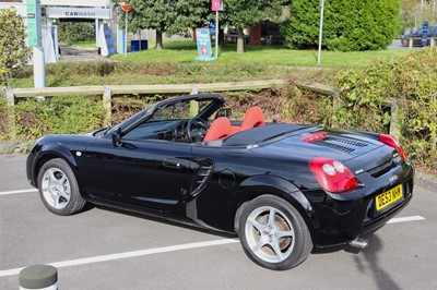 Lot 117 - 2003 Toyota MR2 VVTI