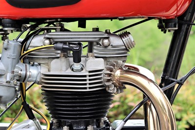 Lot 225 - 1967 Triumph Thunderbird Special