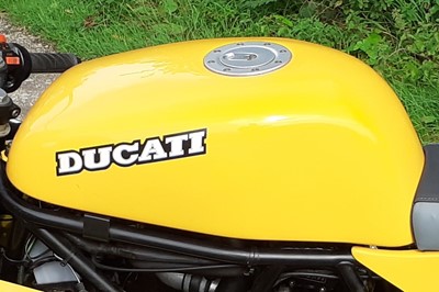 Lot 201 - 1990 Ducati 750 Sport
