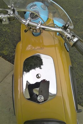 Lot 304 - 1961 Ariel Super Sports