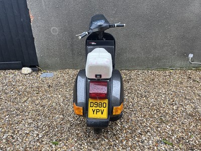 Lot 109 - 1986 Vespa (Douglas) T5 125 Mk1