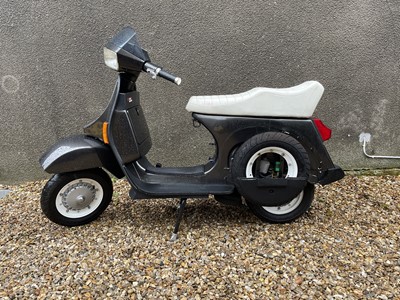 Lot 109 - 1986 Vespa (Douglas) T5 125 Mk1