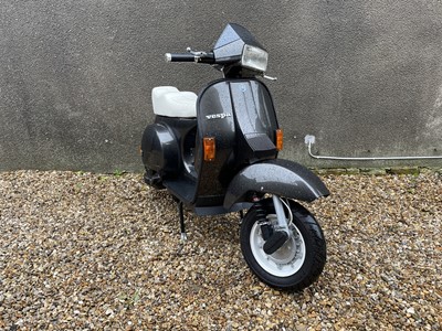 Lot 109 - 1986 Vespa (Douglas) T5 125 Mk1