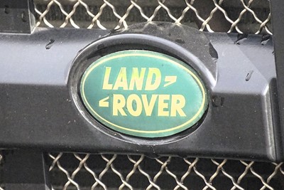 Lot 88 - 2007 Land Rover Defender 90 TDCi Convertible