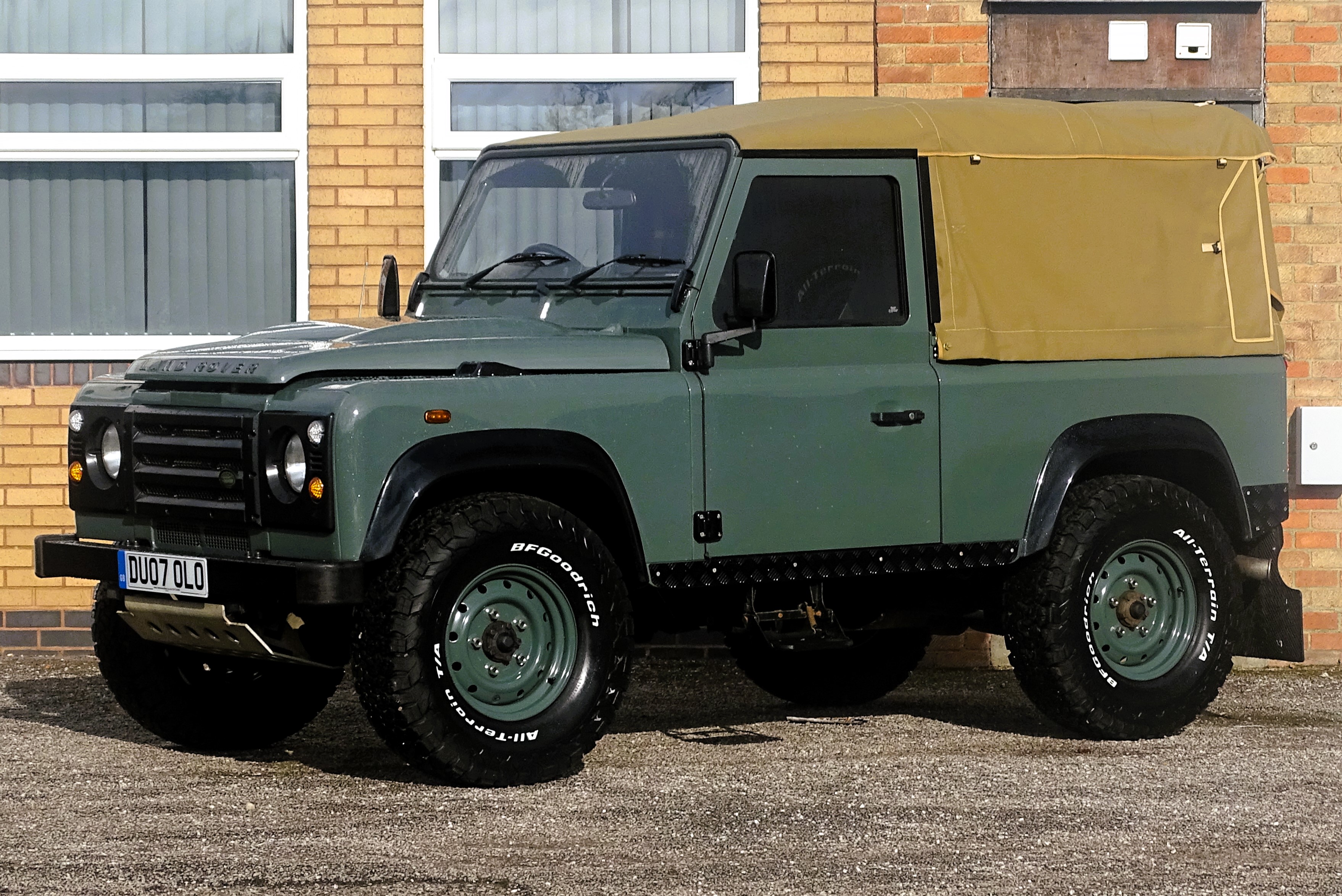 Range Rover Defender 2007 Lot 88 - 2007 Land Rover Defender 90 TDCi Convertible