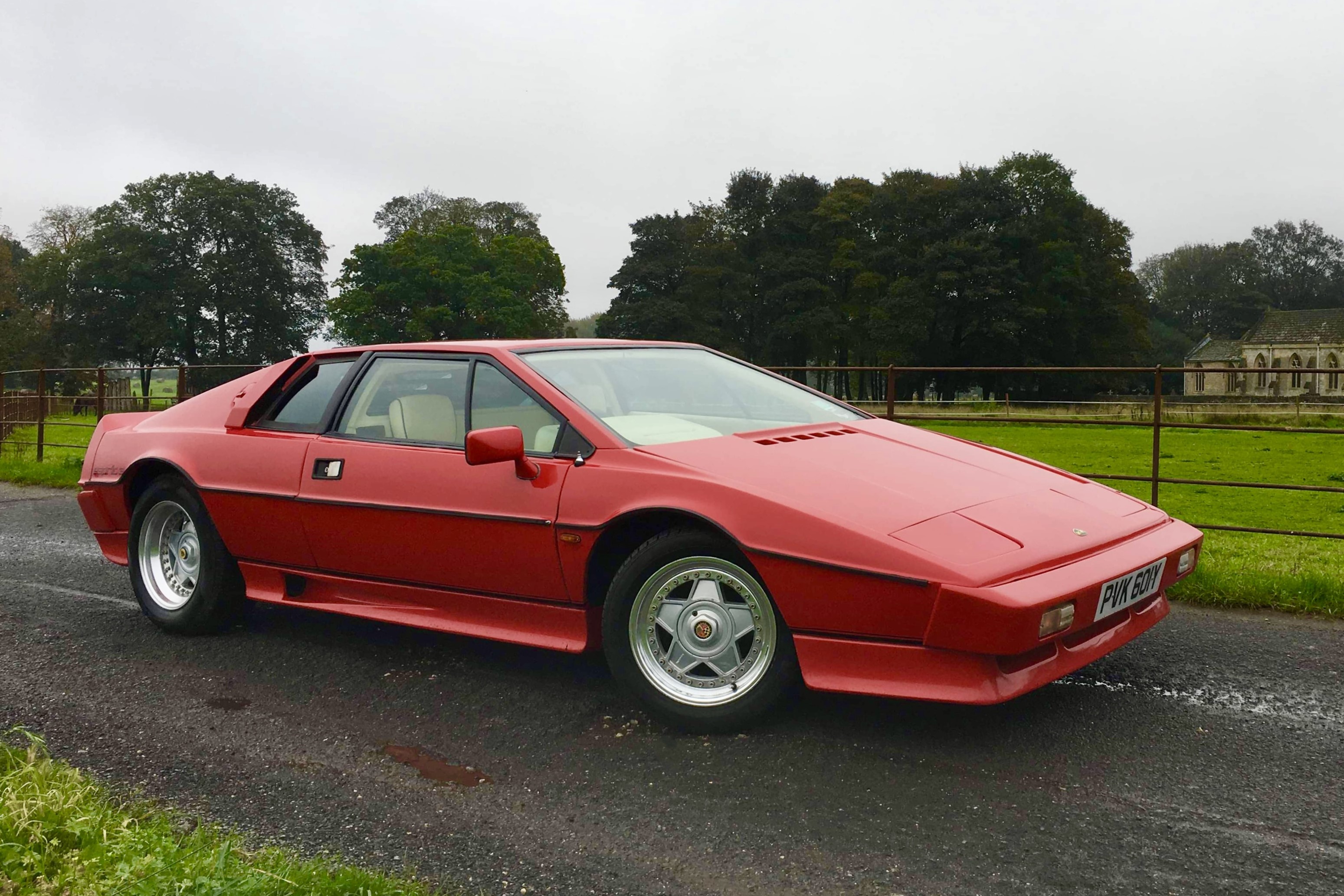 Lot 129 - 1983 Lotus Esprit S3