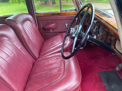 Lot 53 - 1952 Bentley MkVI Saloon