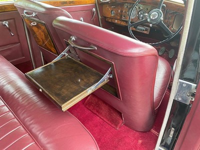 Lot 53 - 1952 Bentley MkVI Saloon