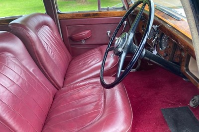 Lot 53 - 1952 Bentley MkVI Saloon