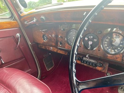 Lot 53 - 1952 Bentley MkVI Saloon