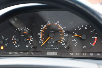 Lot 56 - 1991 Mercedes-Benz 500SL-32