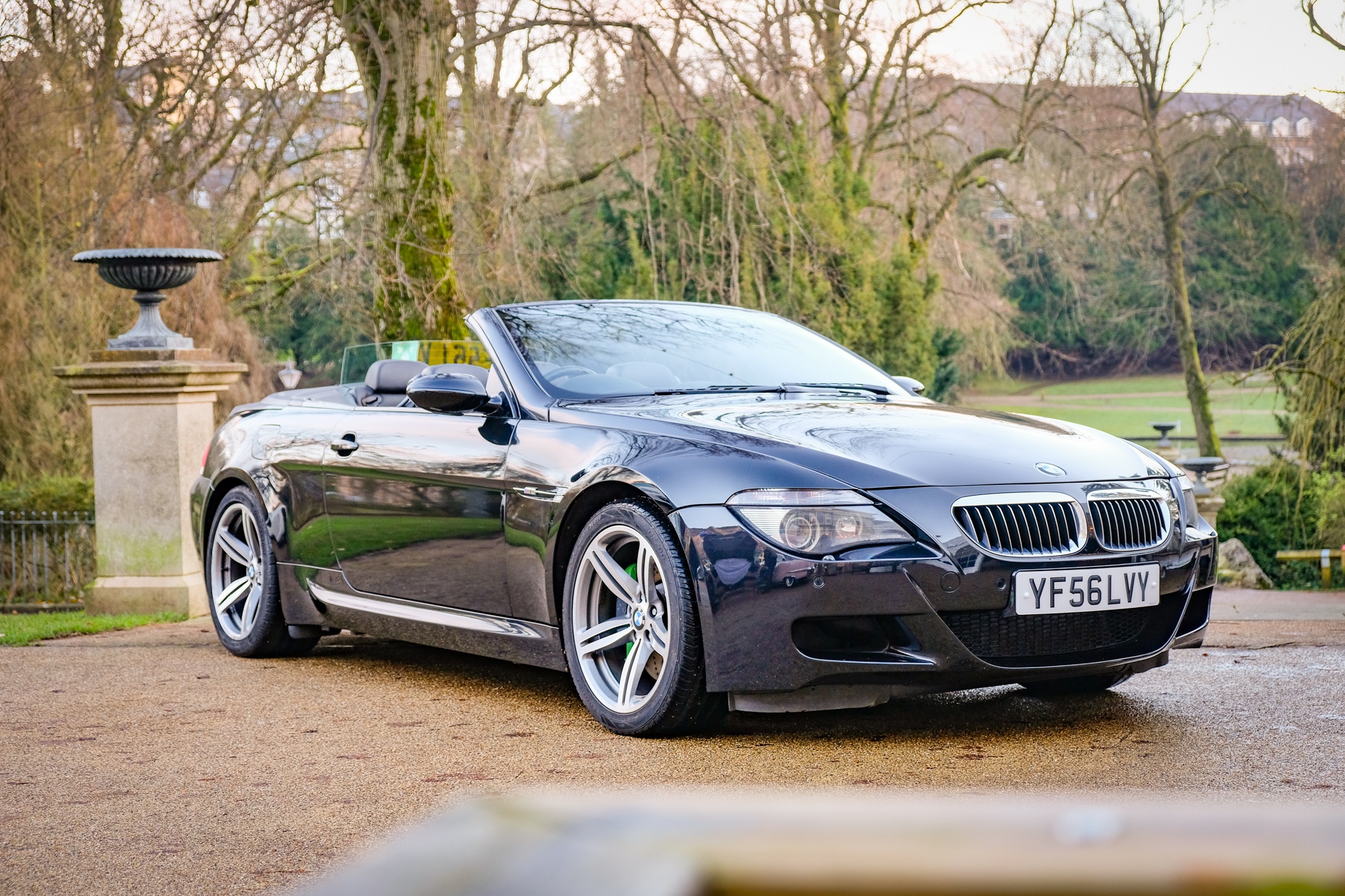 Lot 146 - 2006 BMW M6 V10 Convertible
