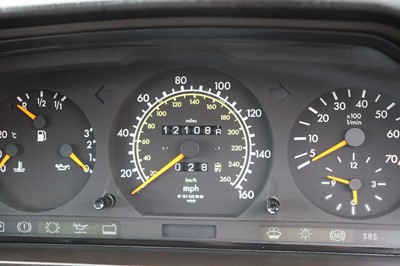 Lot 1994 Mercedes-Benz E320 Coupe