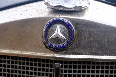 Lot 1954 Mercedes-Benz 180 Ponton