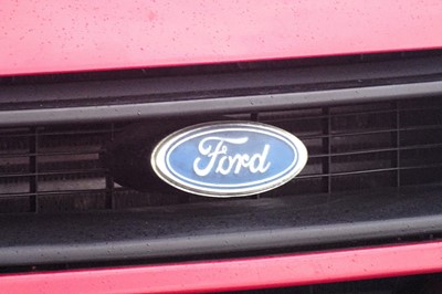 Lot 89 - 1990 Ford P100 V8 Custom