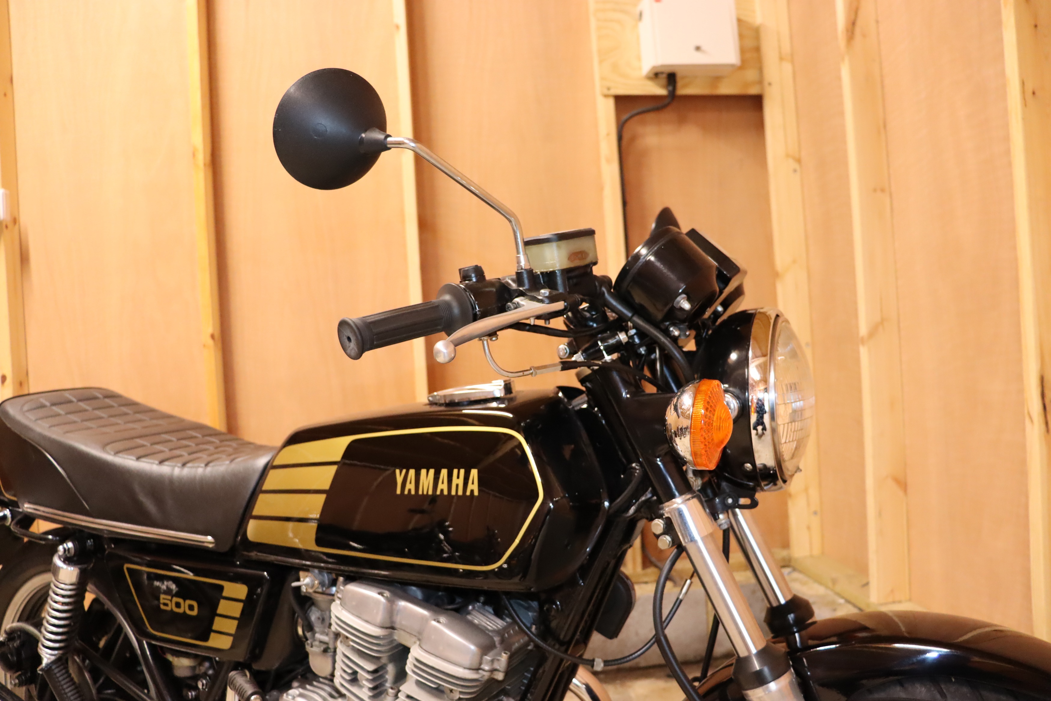 Lot 321 - 1977 Yamaha XS500