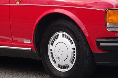 Lot 43 - 1987 Bentley Turbo R