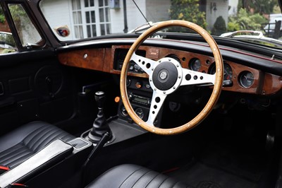 Lot 92 - 1977 MG B Roadster