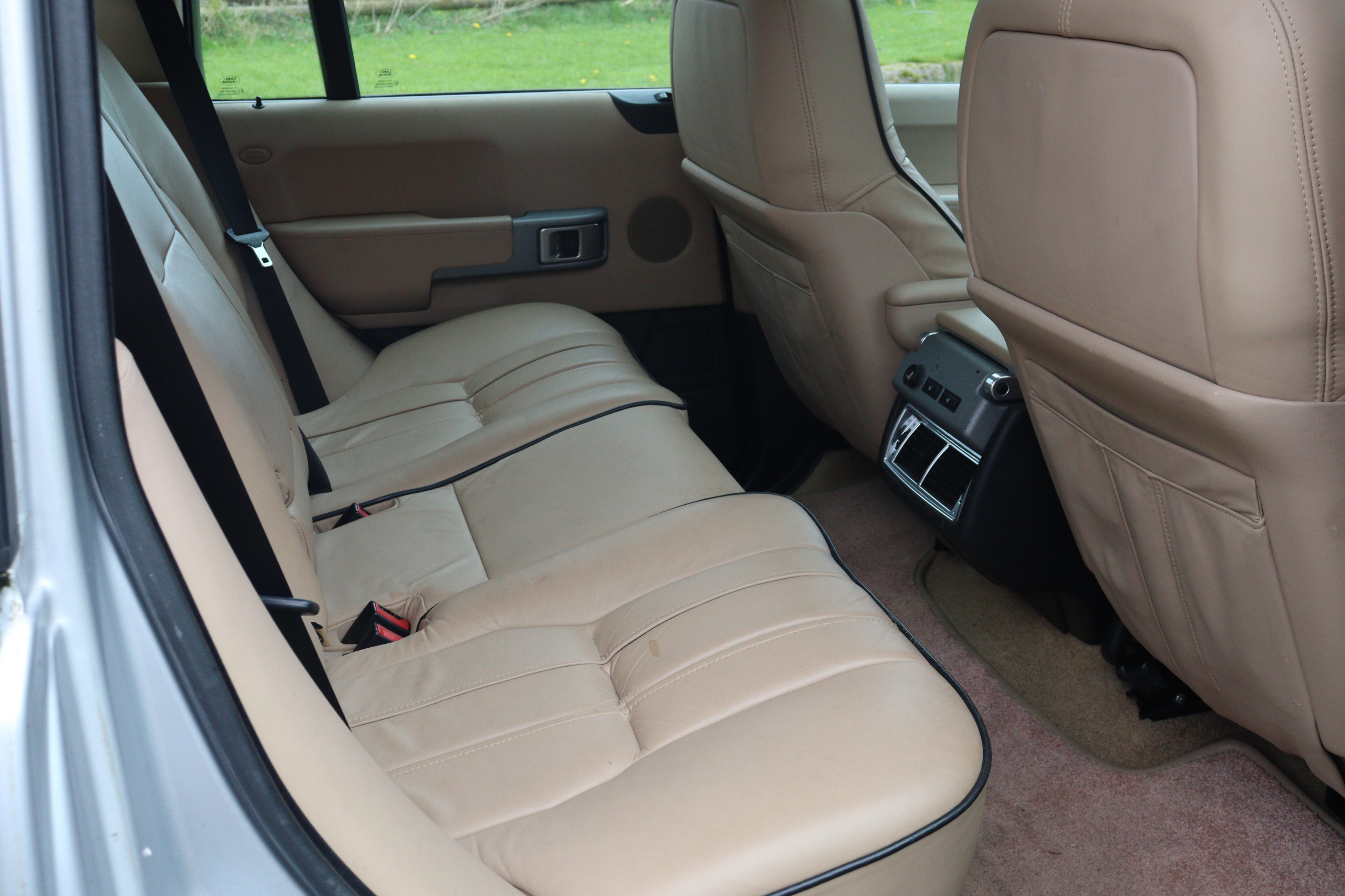 Lot 8 - 2002 Range Rover Vogue V8