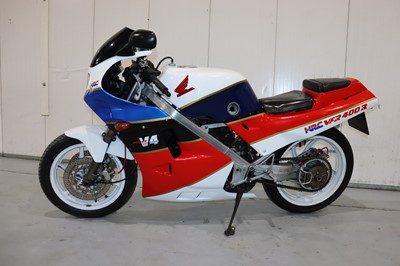 Lot 136 - 1987 Honda VFR400R