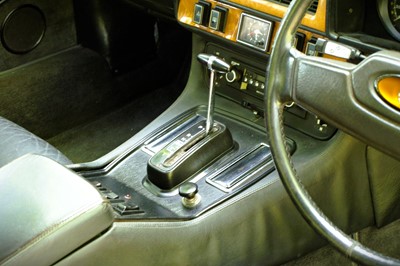 Lot 33 - 1982 Jaguar XJ-S HE V12
