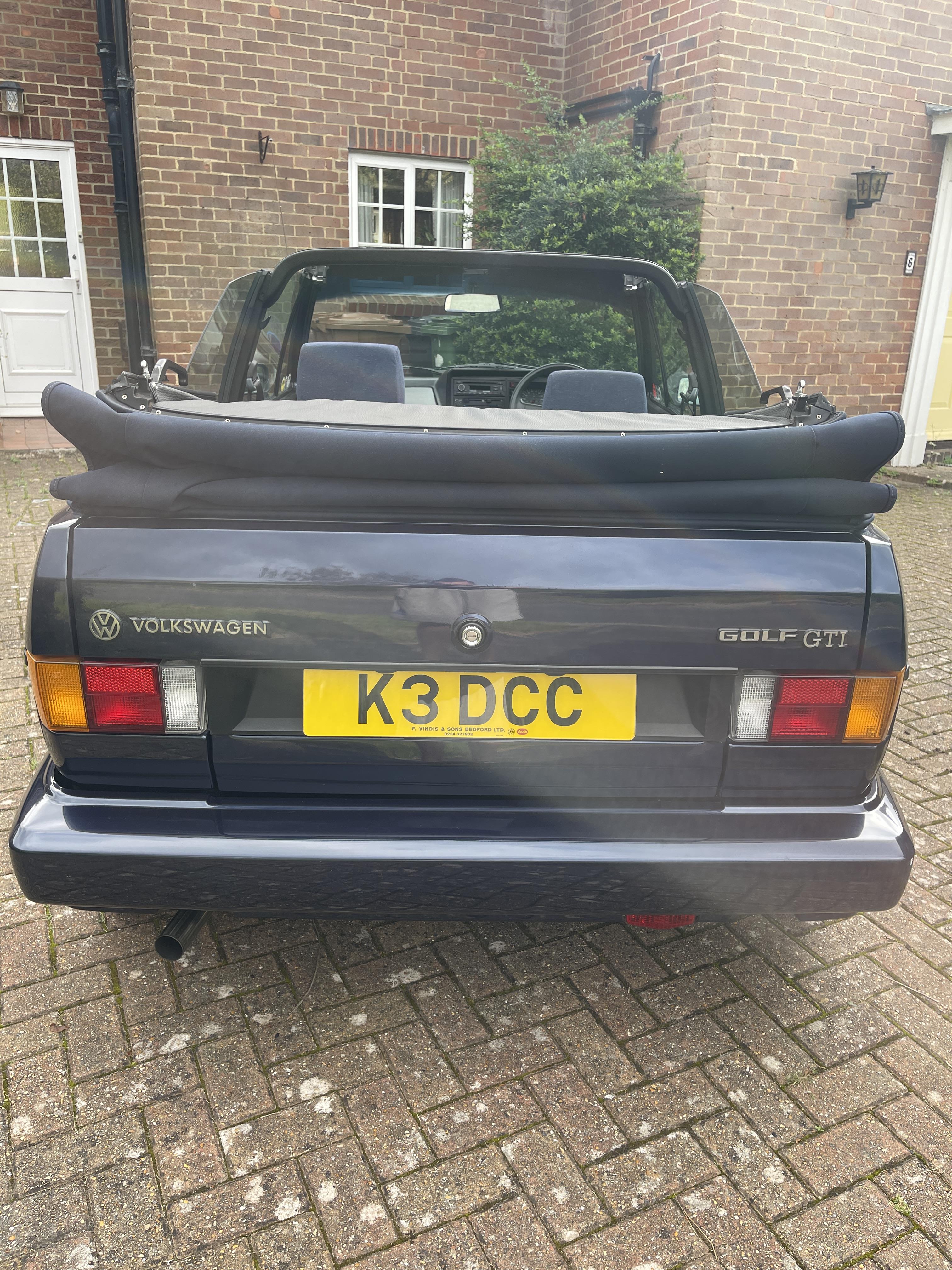 Lot 19 - 1992 Volkswagen Golf GTI Rivage MkI Cabriolet