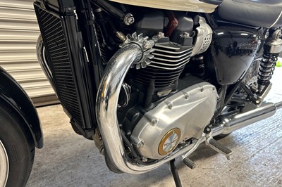 Lot 238 - 2018 Triumph Bonneville T100