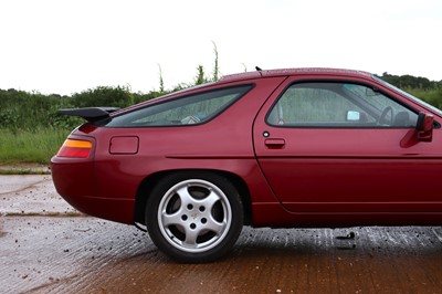 Lot 96 - 1989 Porsche 928 S4