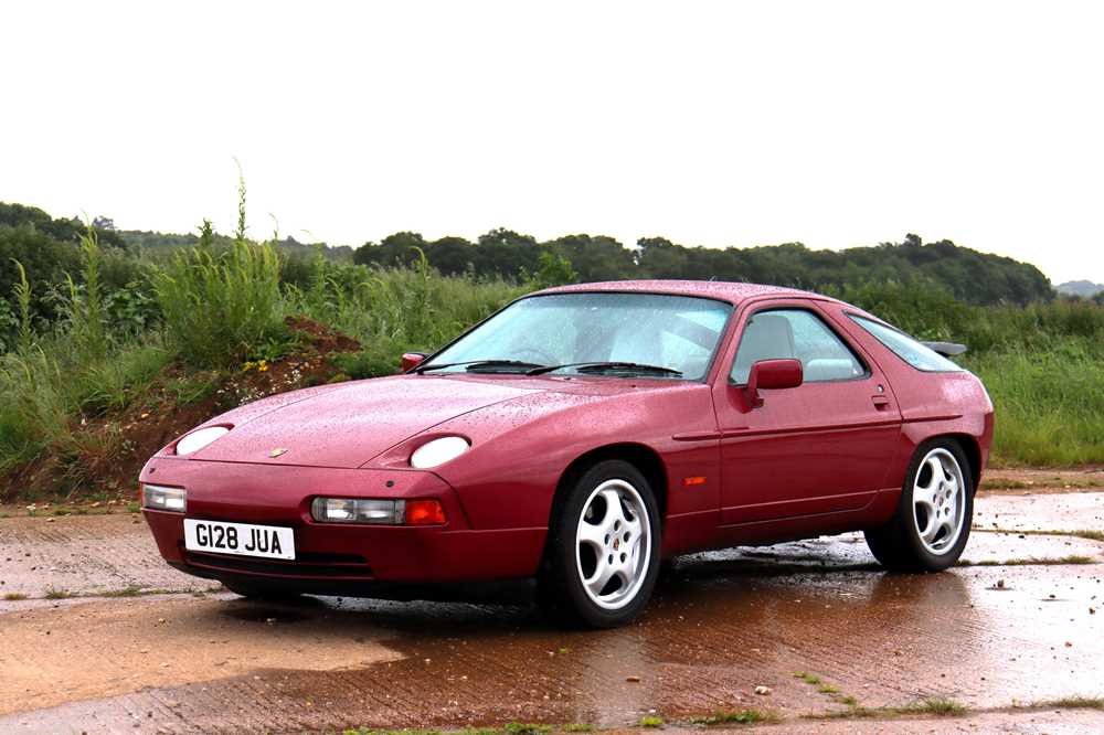 Lot 96 - 1989 Porsche 928 S4