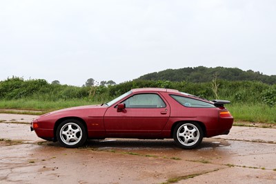 Lot 96 - 1989 Porsche 928 S4