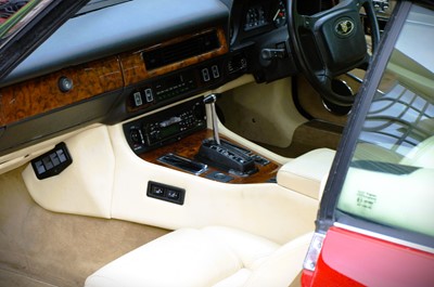 Lot 97 - 1991 Jaguar XJ-S V12 Convertible