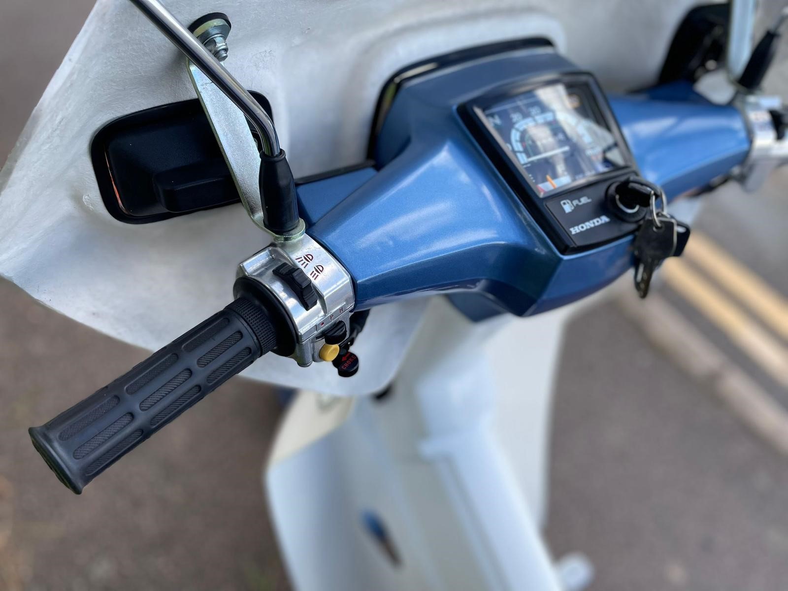 1996 Honda C90 Cub For Sale In United Kingdom - Foto 3